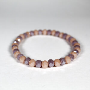 Bracelet perles en verre à facettes.